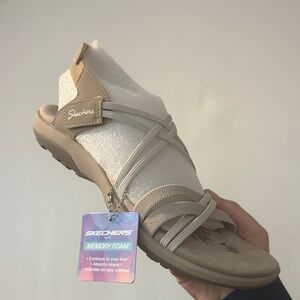 Skechers Women's Reggae Sandal